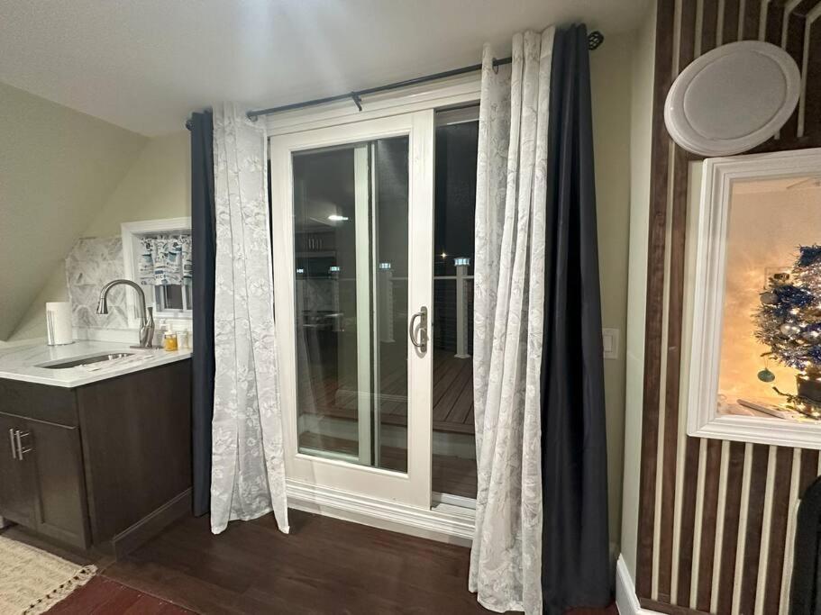Urban Life Retreat Apartment Providence Ngoại thất bức ảnh